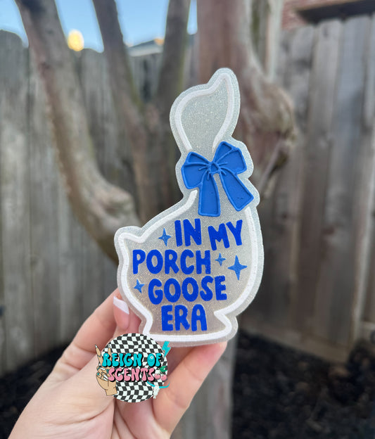 Porch Goose Era🪿